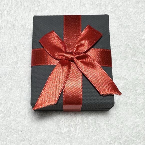 1/10 CT TW Diamond Sterling Silver Necklace Women’s Brand New - Picture 6 of 7